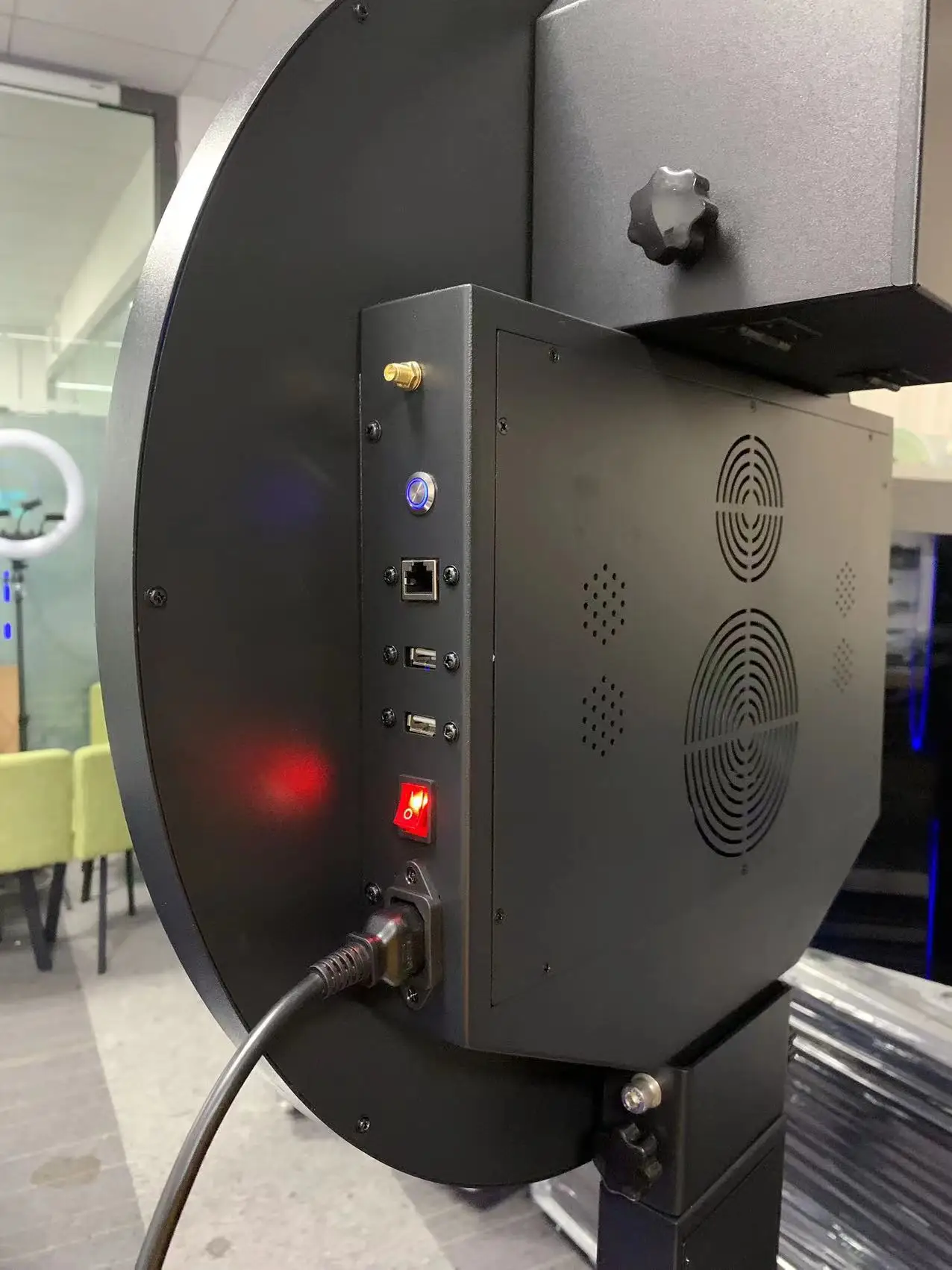 2024 Round model 15.6 inch touch screen dslr photo booth mini pc mirror photo booth shell with camera and printer