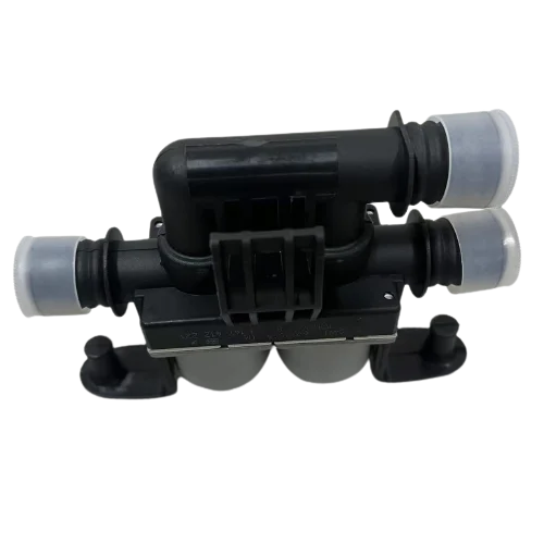 Auto Parts Water Heater Control Valve OE 64116910544 For BMW X5 E53 E70 E70N F15 F85 X6E71 E72 F16