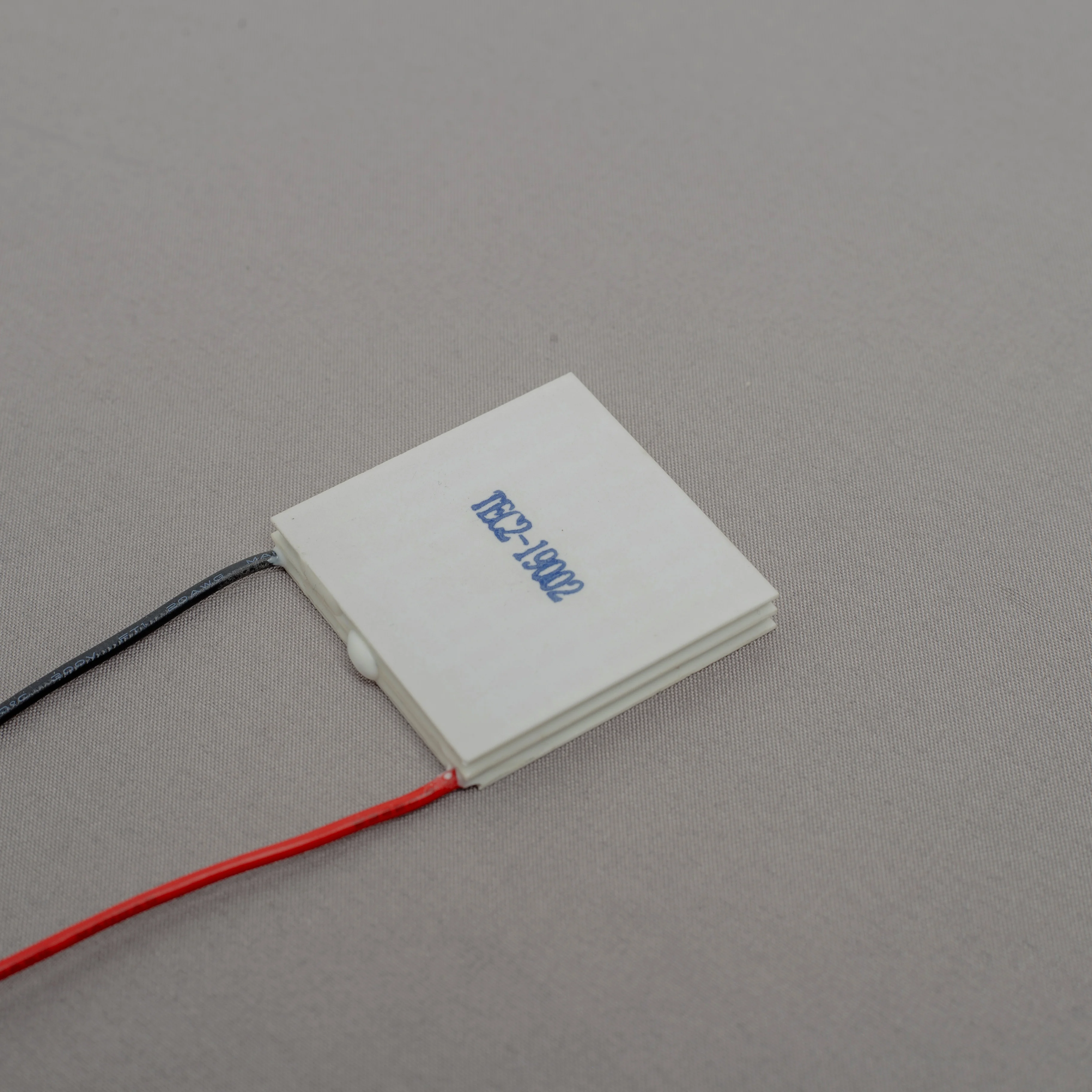TEC2-19002 40*40High performance thermoelectric cooler module  part peltier module