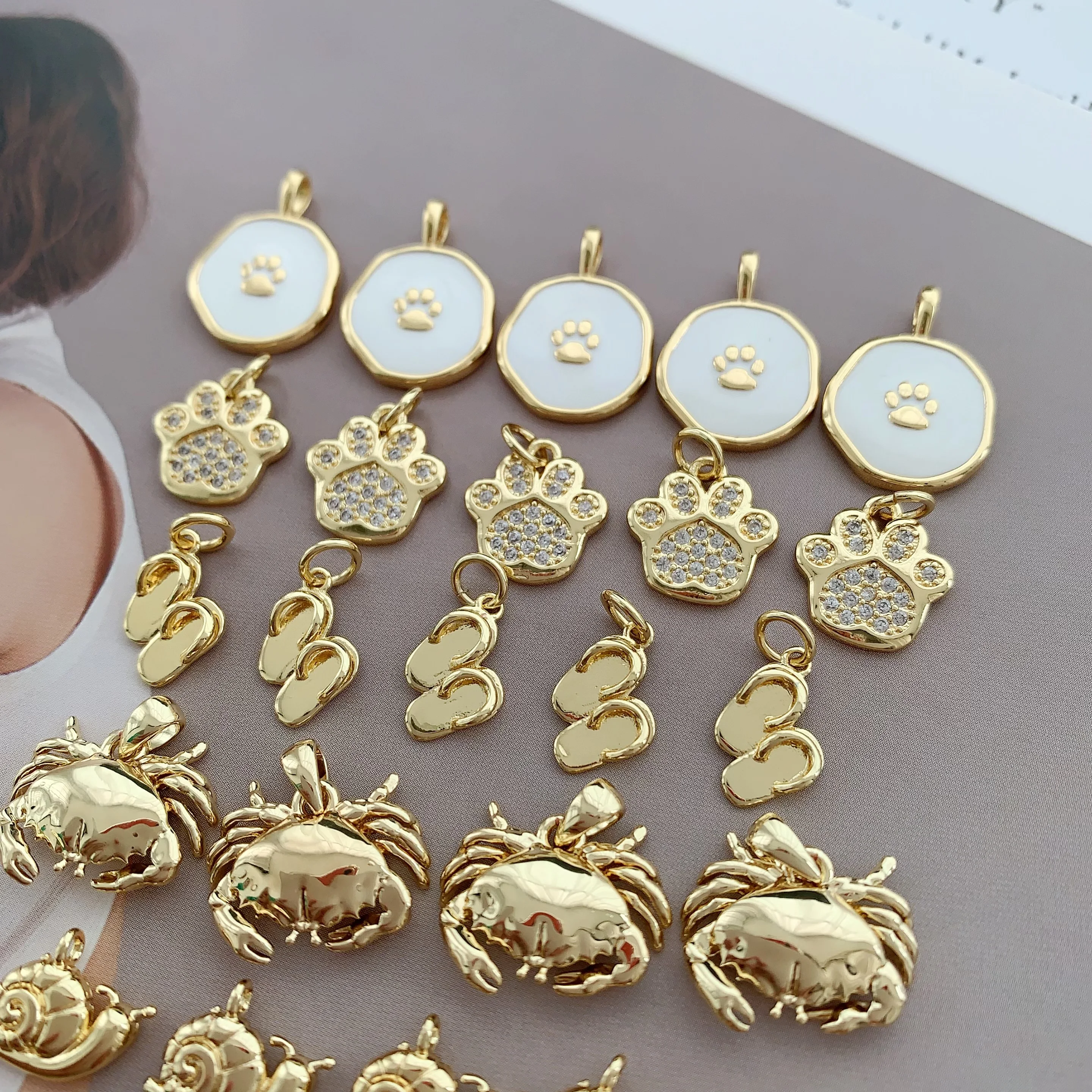 LS-L3692 Newest bear claw pendant for necklaces solid slipper charms 18k gold plated crab snail pendants & charms