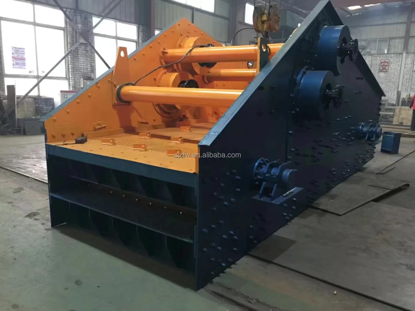 Vibrating sieve machine manufacturers vibrating screen double deck 3 deck 4 deck crusher vibrating screen