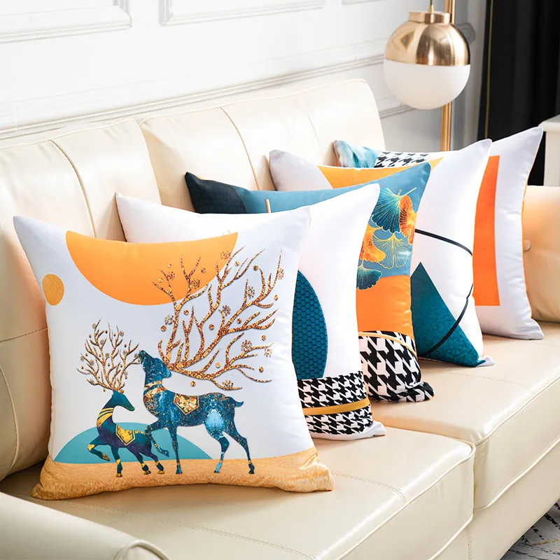 Animal Cotton Cloth National Standards Wearable Printed Wholesale Cushion Covers For Sofa Anime Dakimakura Zero Two Pillow