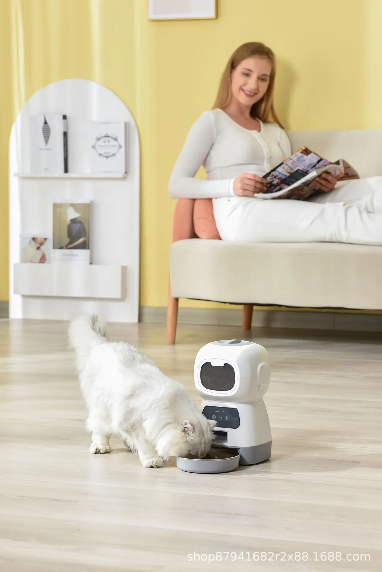 JOYPET Cheap Wholesale Tag Microchip Pet Safety Smart Feeder Fountain Automatic Pet Feeder Cat Dog Smart Feeder