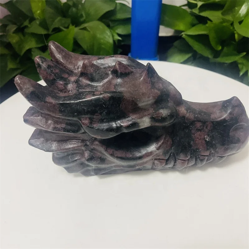 Hot Selling Nature Crystal Red Gemstone Garnet Dragon Skulls Head Carved For Ornament