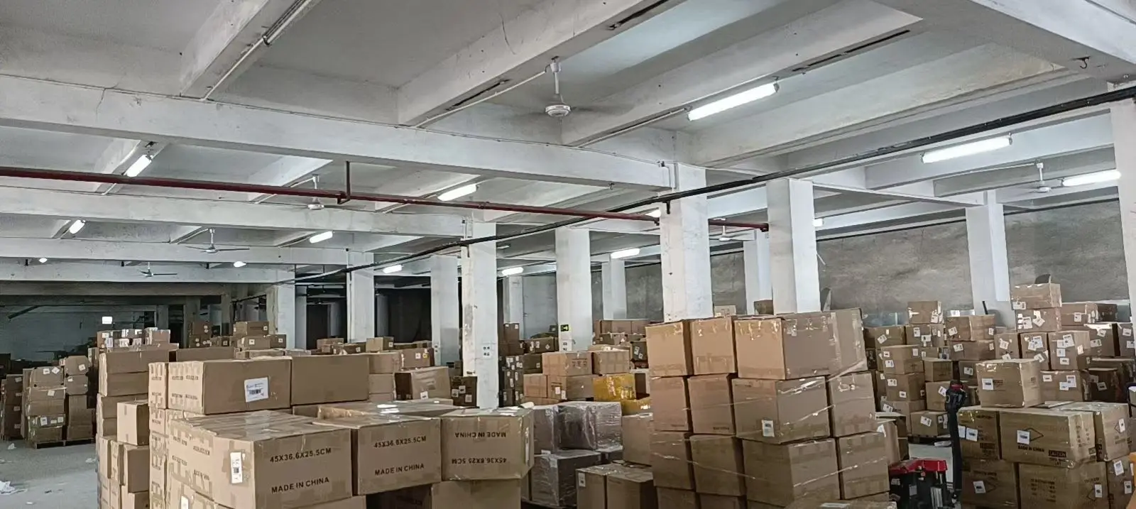 High Capacity Automatic Water Soaker Gun Toy for Summer Swimming Pool Party Beach Outdoor Electric Water Gun