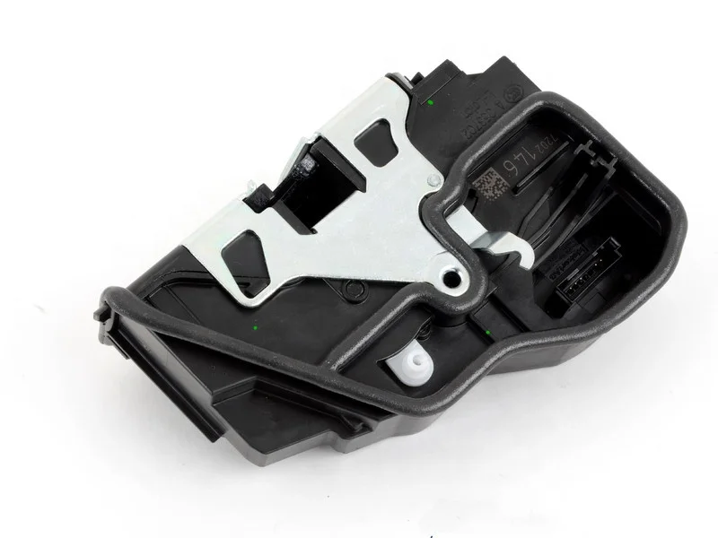 Auto parts door lock actuator for BMW e81e87 F20 E90 F07 F10 F11 E83 E70 E71 door lock actuator oe51217202146