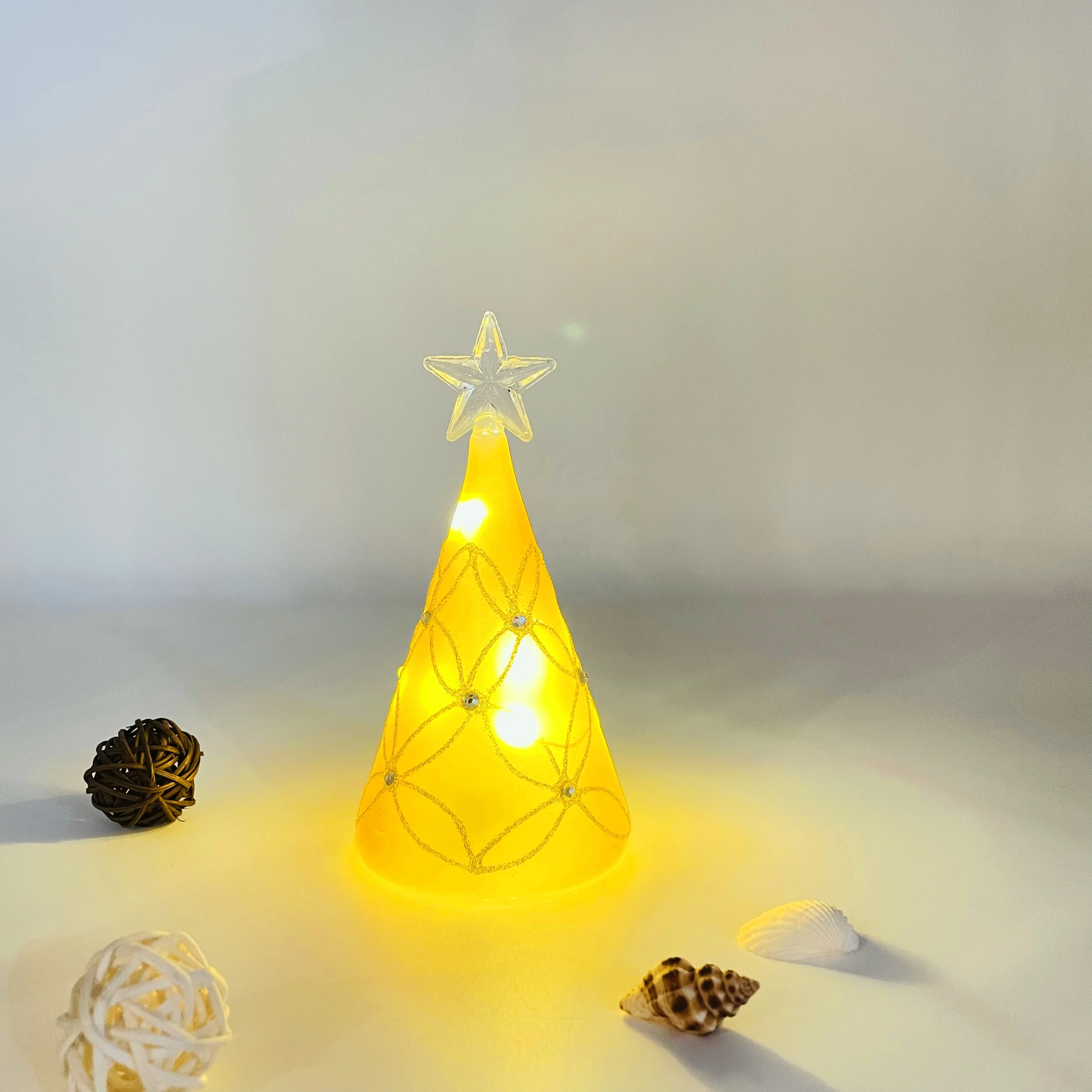 Art design glass Christmas Tree hand blown Christmas tree with star on the top