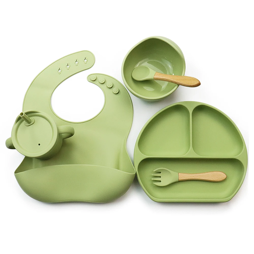 BPA Free Baby Tableware Set Bowls Spoon Bib Baby Silicone Divided Suction Plate silicone Baby Feeding Set dishwasher safe