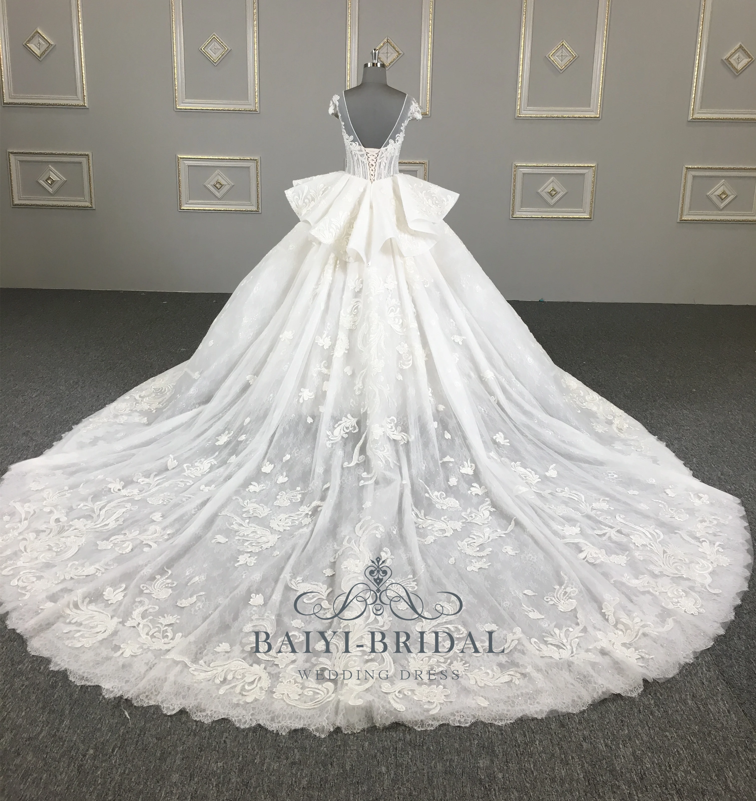 2022 Elegant Vestido De Renda Luxury Beaded Muslim Wedding Dress Bridal Gowns