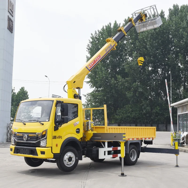 Factory Wholesale Small truck mounted 4 ton boom cranes truck mini crane trucks for sale