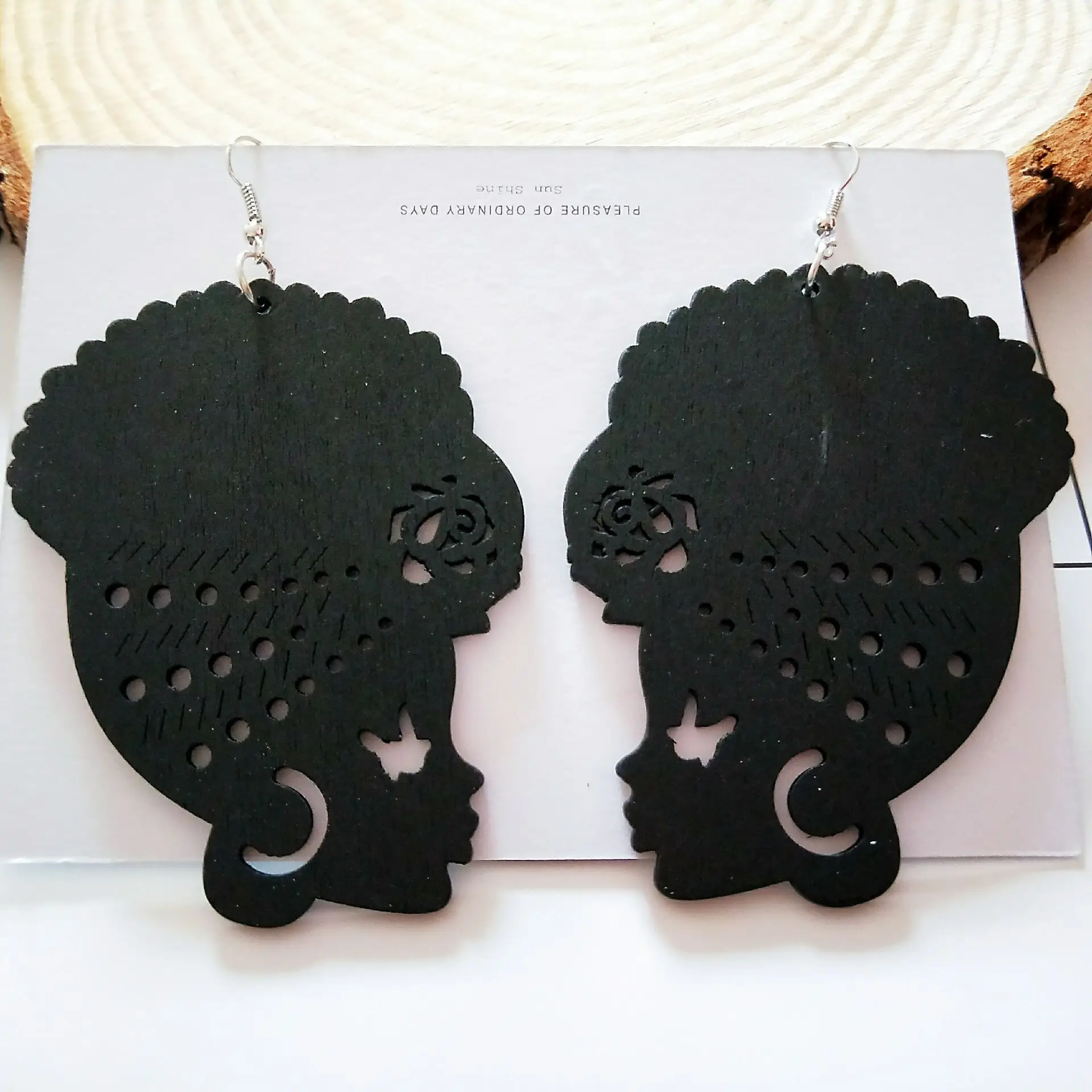 Vintage Tribal Wood Earrings Pierced Pendant Hook Earring Exaggerate African Wooden Earrings