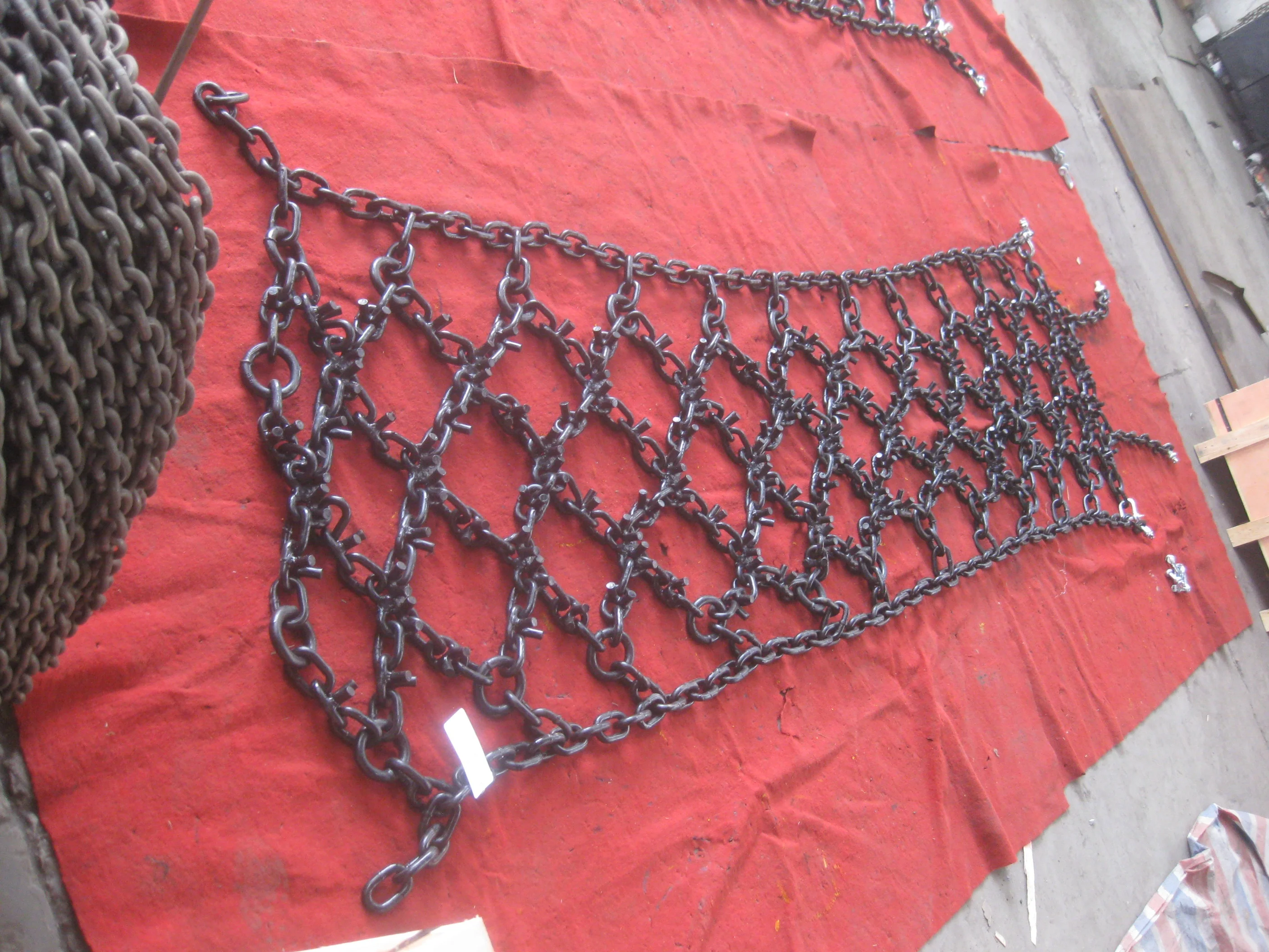 Alloy Double diamonds studded skidder chains