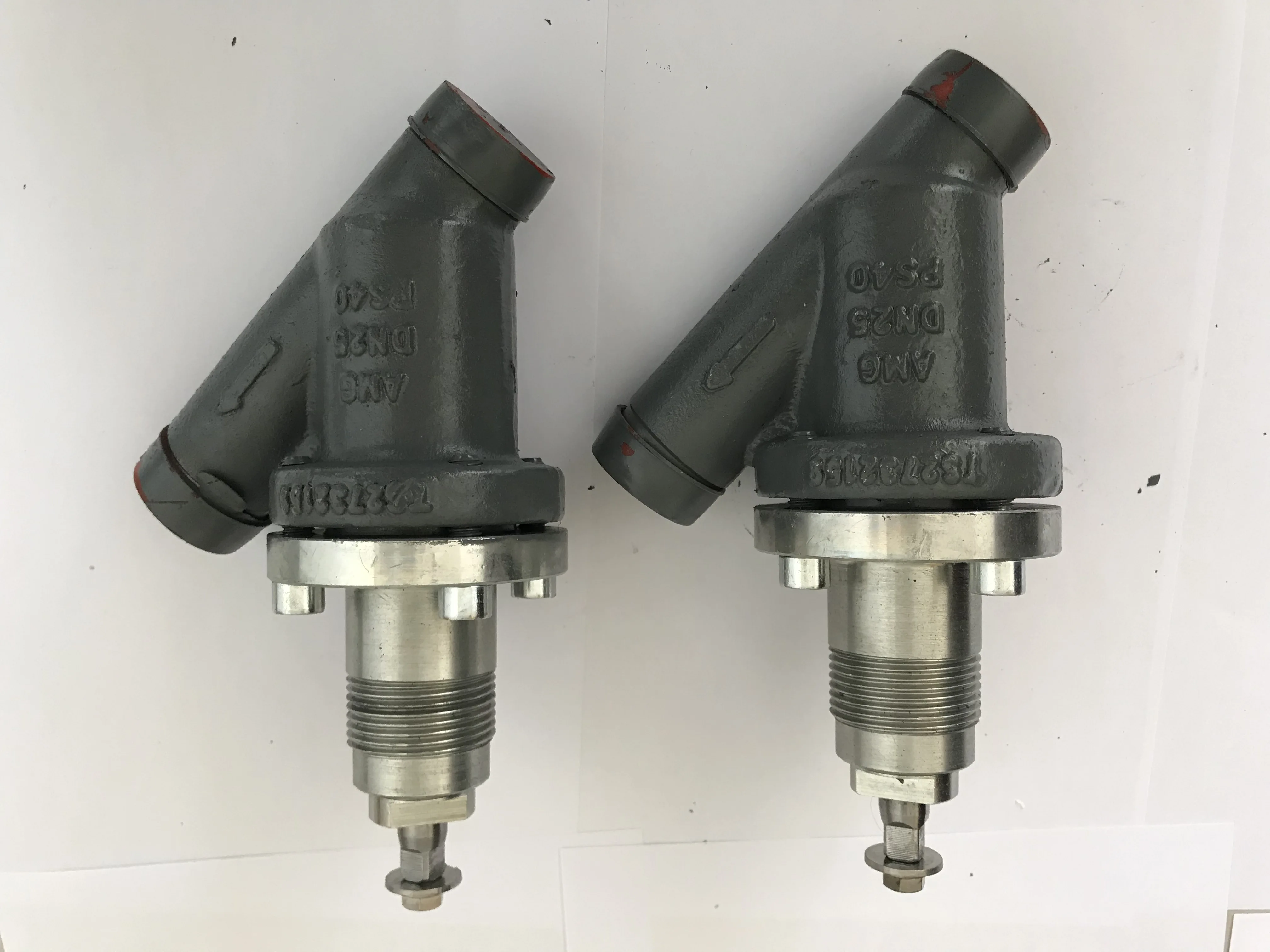 RRY65-Y Straight Stop and control Valve
