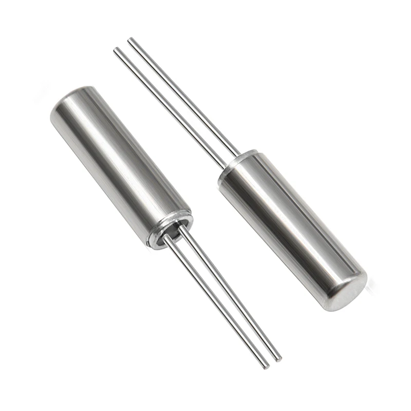 3080 32768KHz 12.5pF 10PPM DIP Cylinder Quartz Crystal Oscillator 32.768KHz