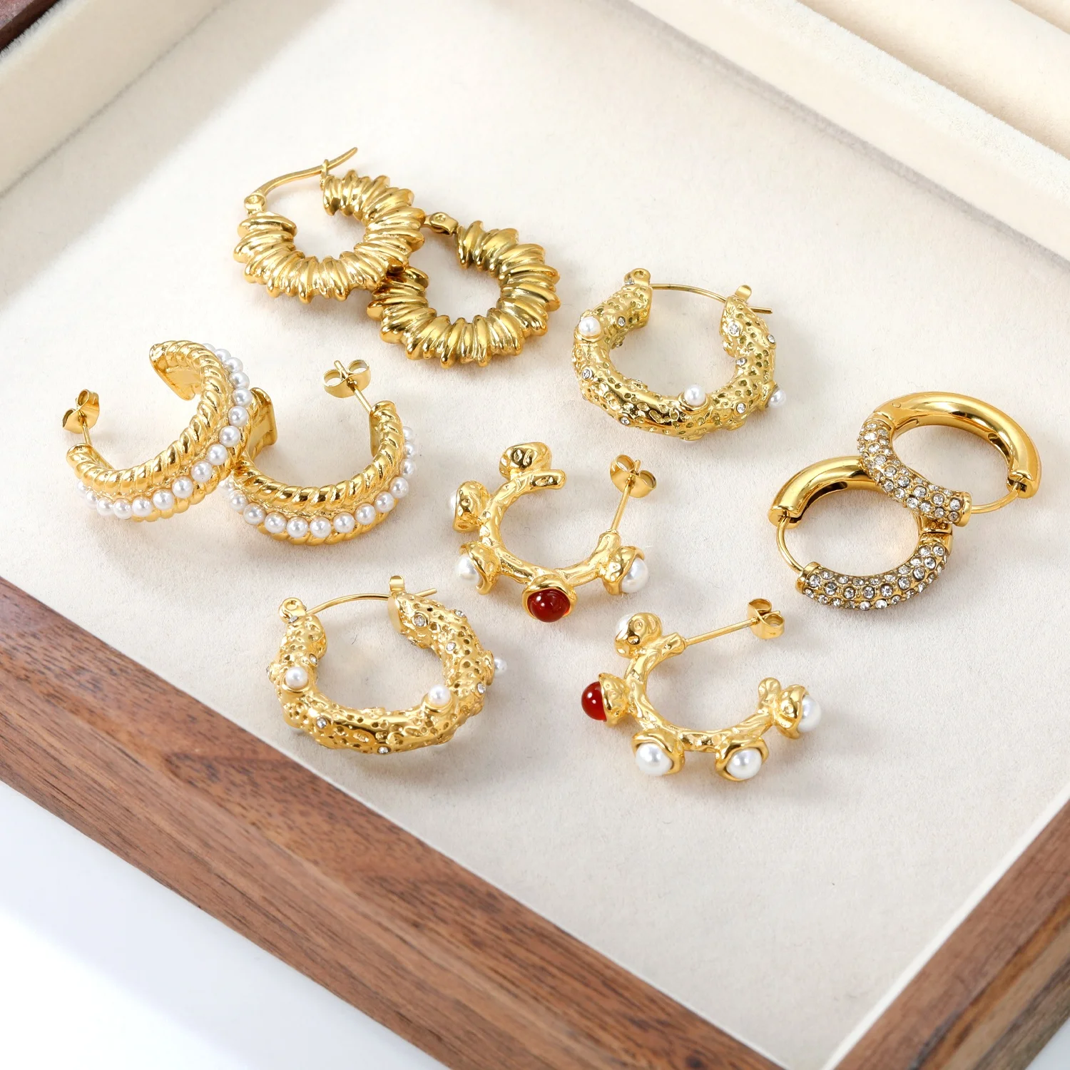 Non Tarnish jewelry Gold Plated Hammered Twisted Huggies Pearl Hoop Earrings Stainless Steel Natural Stone zircon earrings