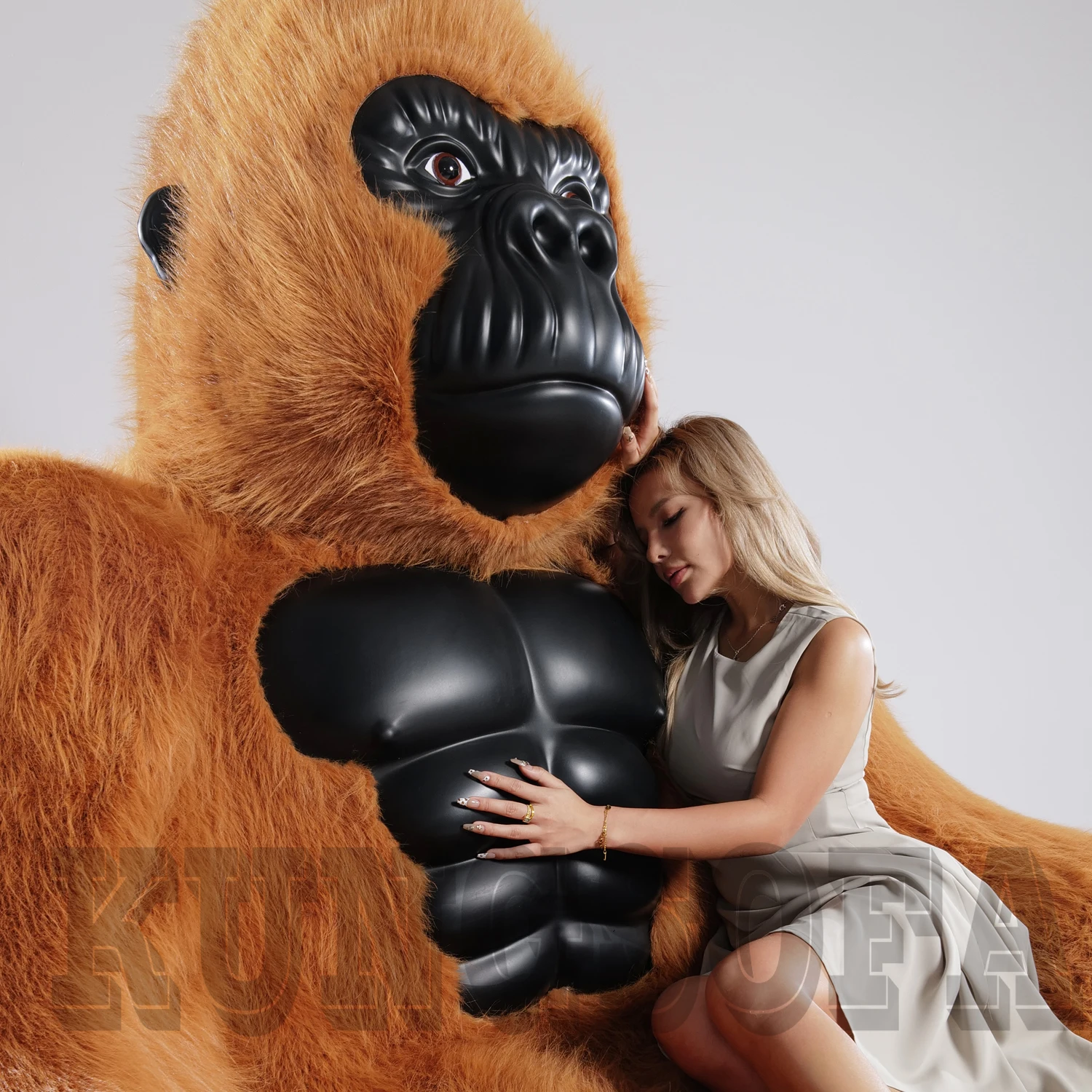 Customizable Modern Animal Inflatable Cartoon Characters Monster King Kong Gorilla Sofa for Living Room Bedroom Furniture Design