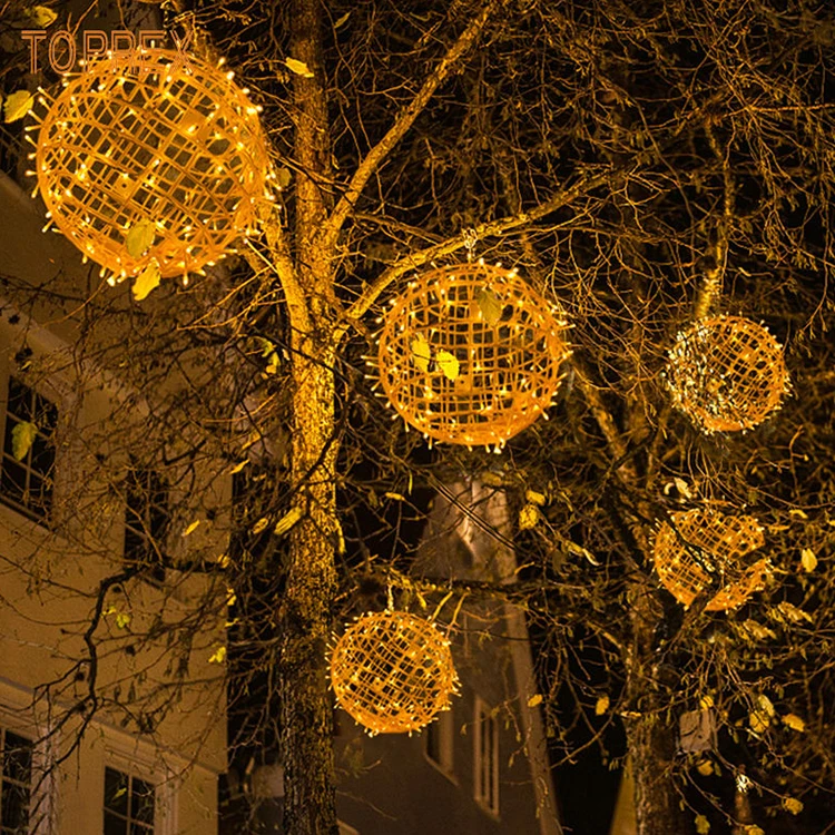 Christmas Lighting Outdoor Tree Hanging 3D Christmas Motif LED Ball Lights
