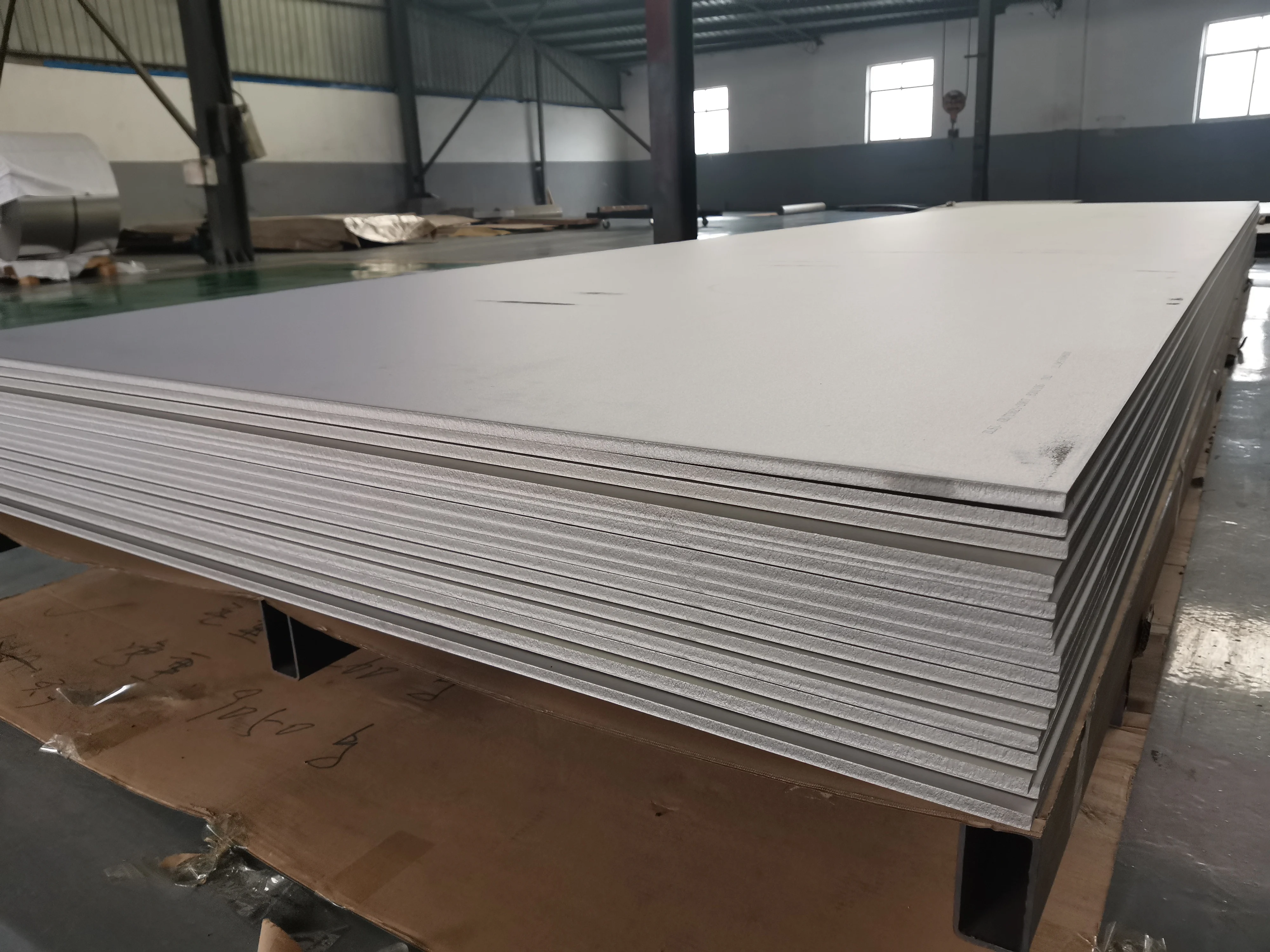 Толщина 0 1 ~ 3 мм Astm B265 титановая листовая пластина титана класса 2 Gr1 Gr4 Gr11