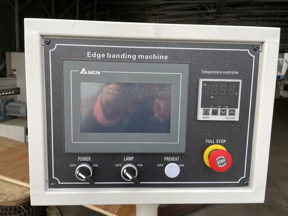 Automatic Edge Bander for Wooden Furnitures Processing PVC Edge Banding Machine with CE Certificate