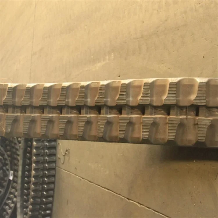 Китайская цена по прейскуранту завода экскаватор резиновая гусеница 320*100*40 300*52 5*80