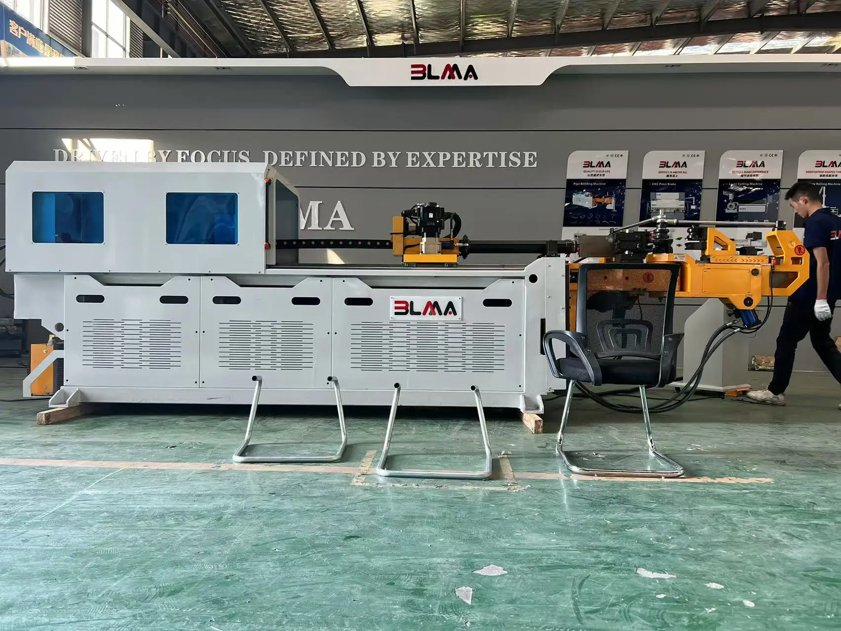 Автоматический трубогиб с ЧПУ для гибки из нержавеющей стали для гибки методом намотки труб Трубогибочный станок