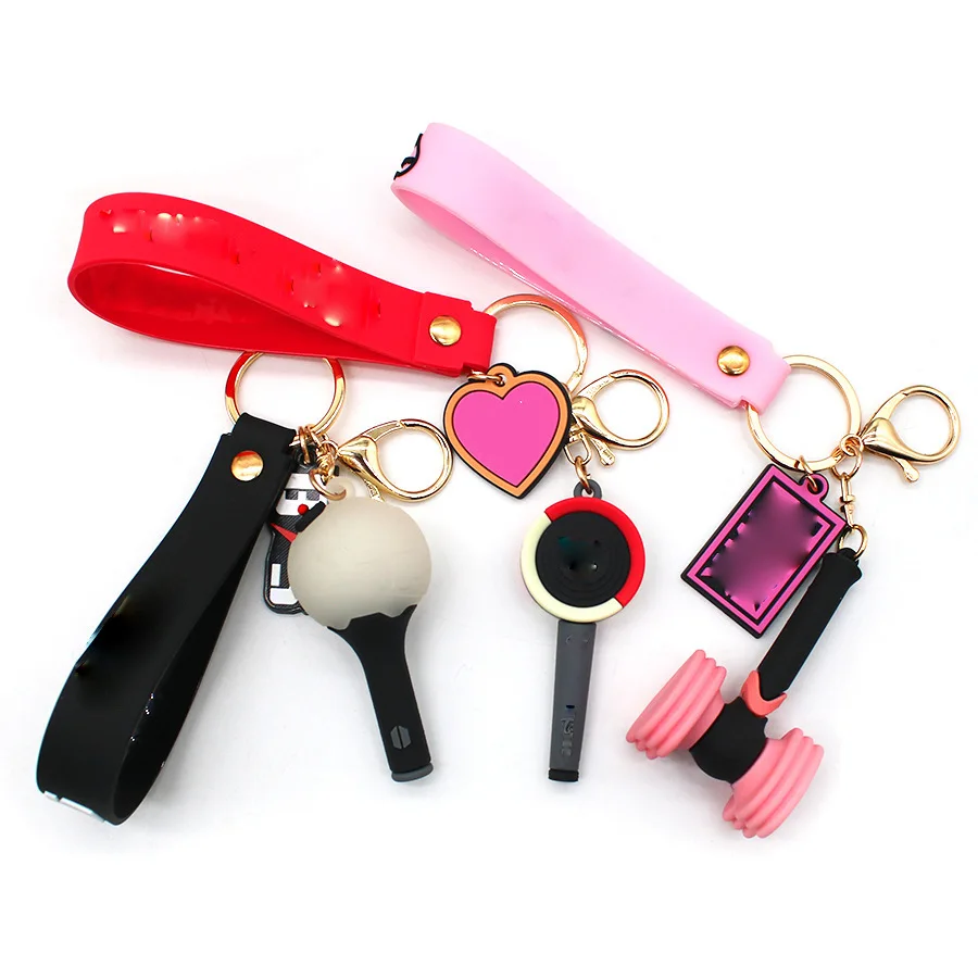 2024 Custom 3D Cartoon Love Hammer Kpop 3d Rubber Keychain PVC Wrist Strap Kpop Keychain Bracelet For Fans
