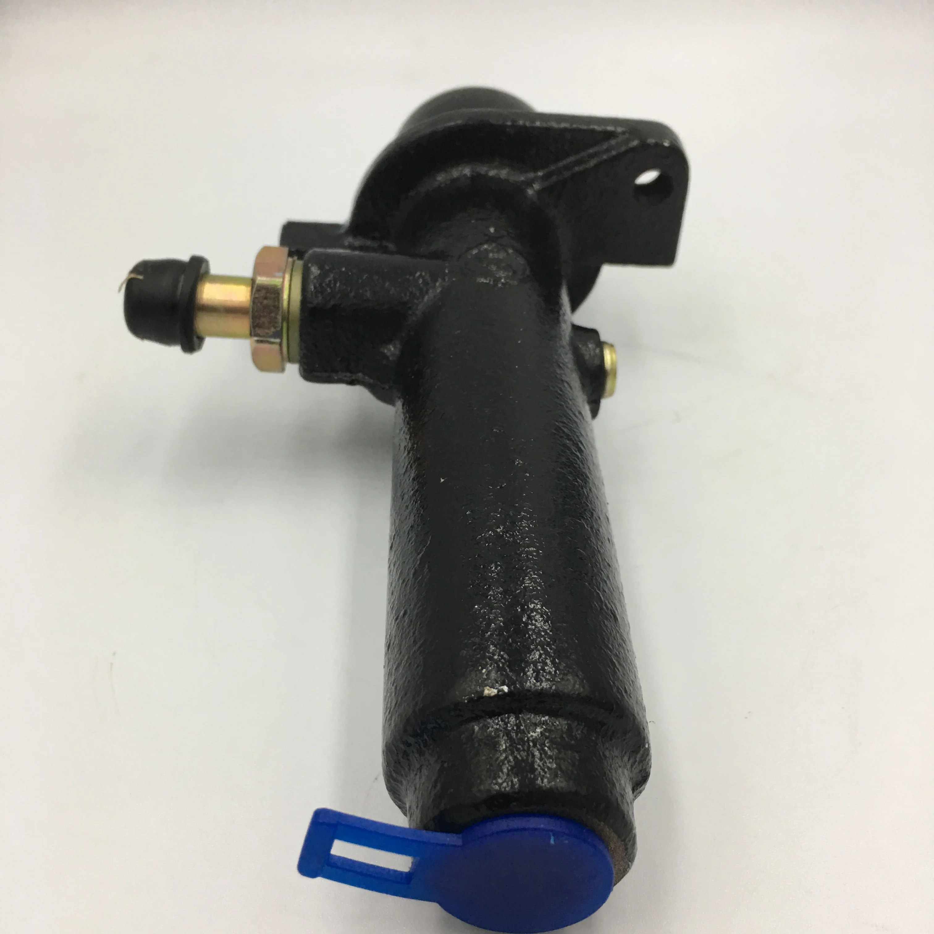 The company mainly sells in tongke car clutch main pump or clutch main cylinder or hydraulic clutch main cylinder