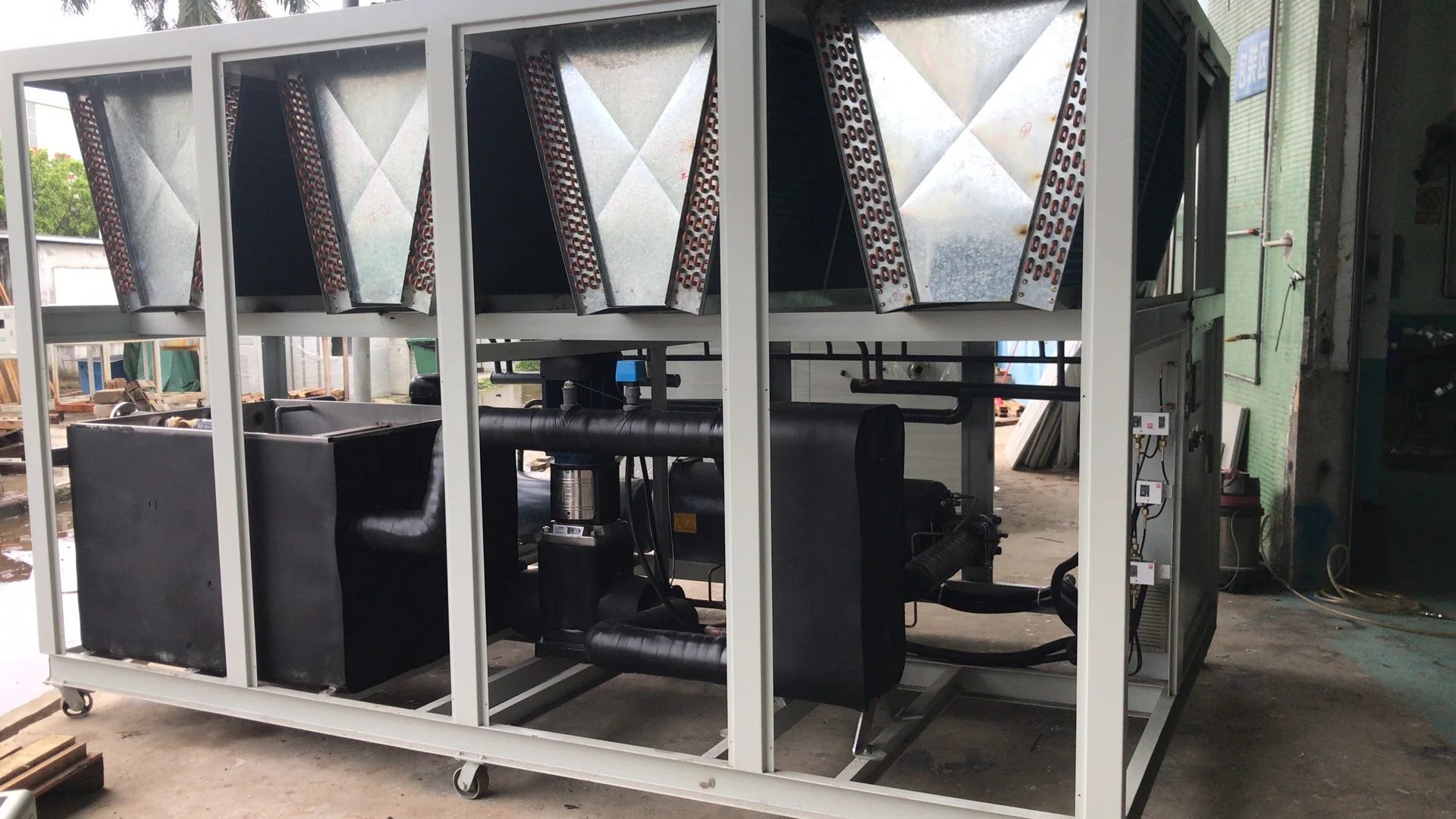 Air Cooling Water Chilling Equipment Unit Screw Water Chiller