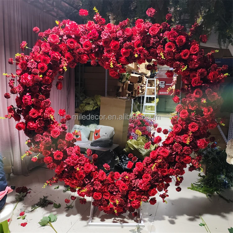 Red Rose Heart Shaped Arch Flower Backdrop for Wedding Decoration Ornament Artificial Garland