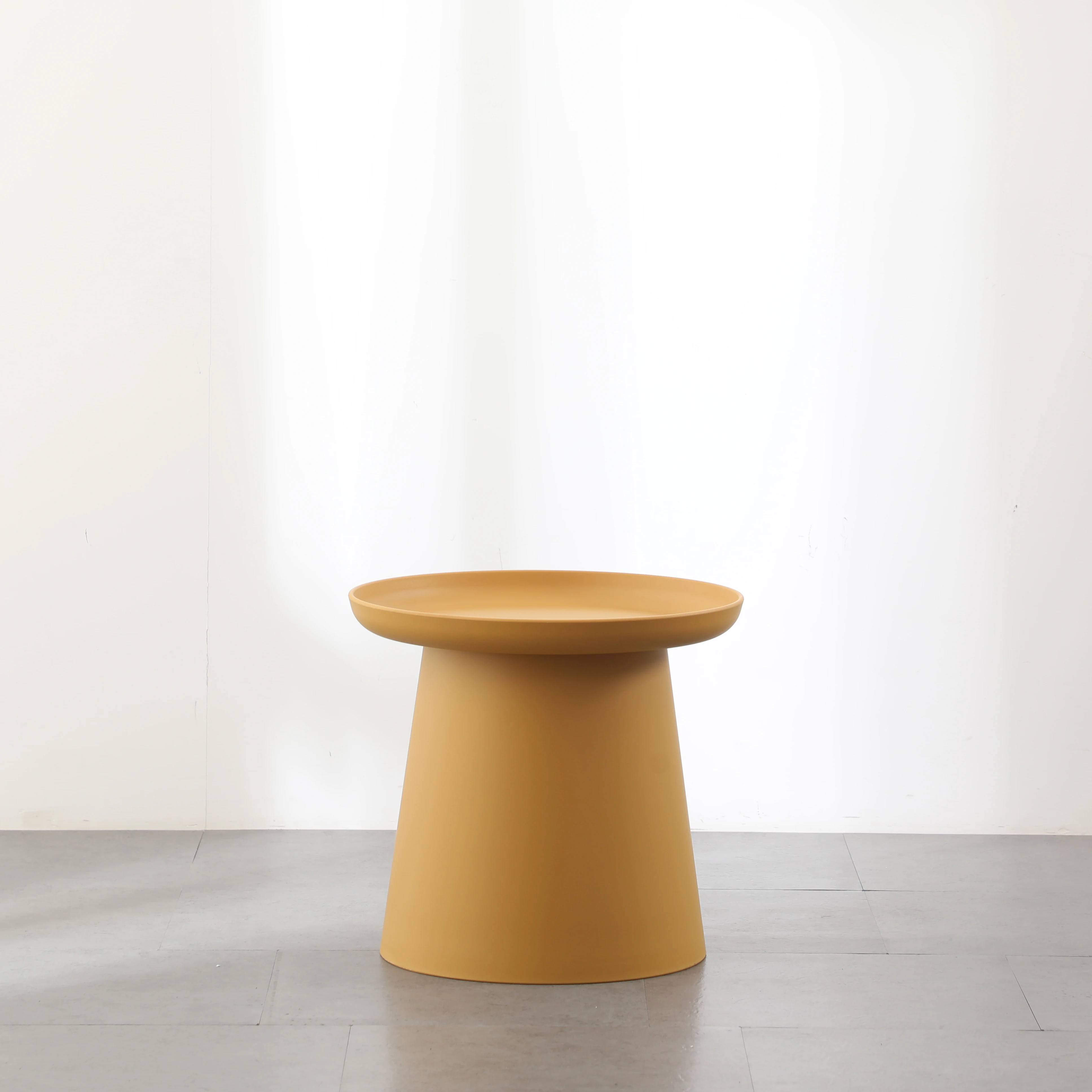 Wholesale Bazhou Furniture Factory Minimalist Nordic Yellow Plastic Round Side Table for living room