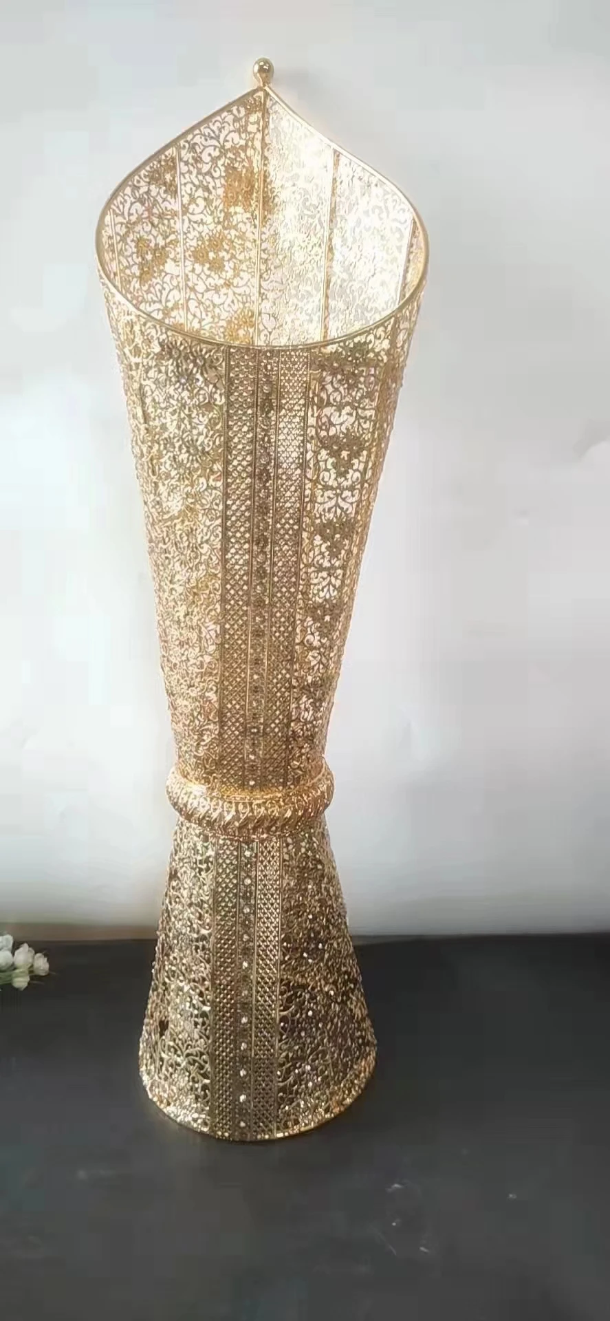 Golden and Silver Large big size Incense Burner for Luxurious Home and Hotel Decoration