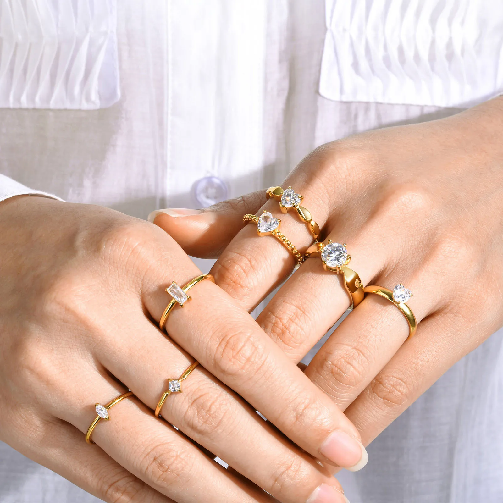 Wholesale 18k Gold Wedding Ring Multi Kinds Stainless Steel Rings White Zircon Heart Wedding Ring Women