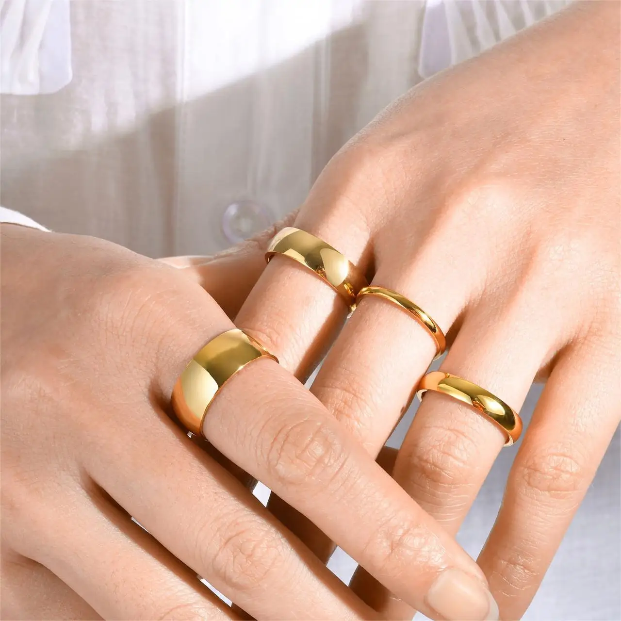 Fashion Gold Ring 18 Gold Plating Stainless Steel  Smooth Prime Circle Rings For Men Women