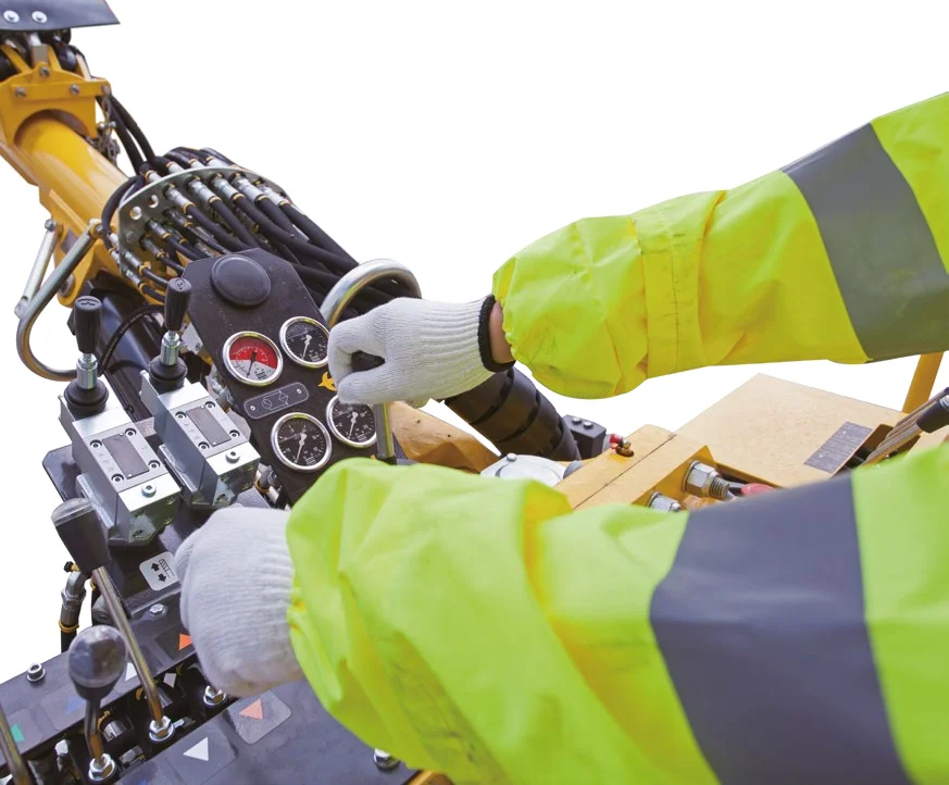 Underground 31 m2 One Boom Borehol Atlas Copco Hydraulic Drill Blast Hole Drill Rig Face Drilling Rig