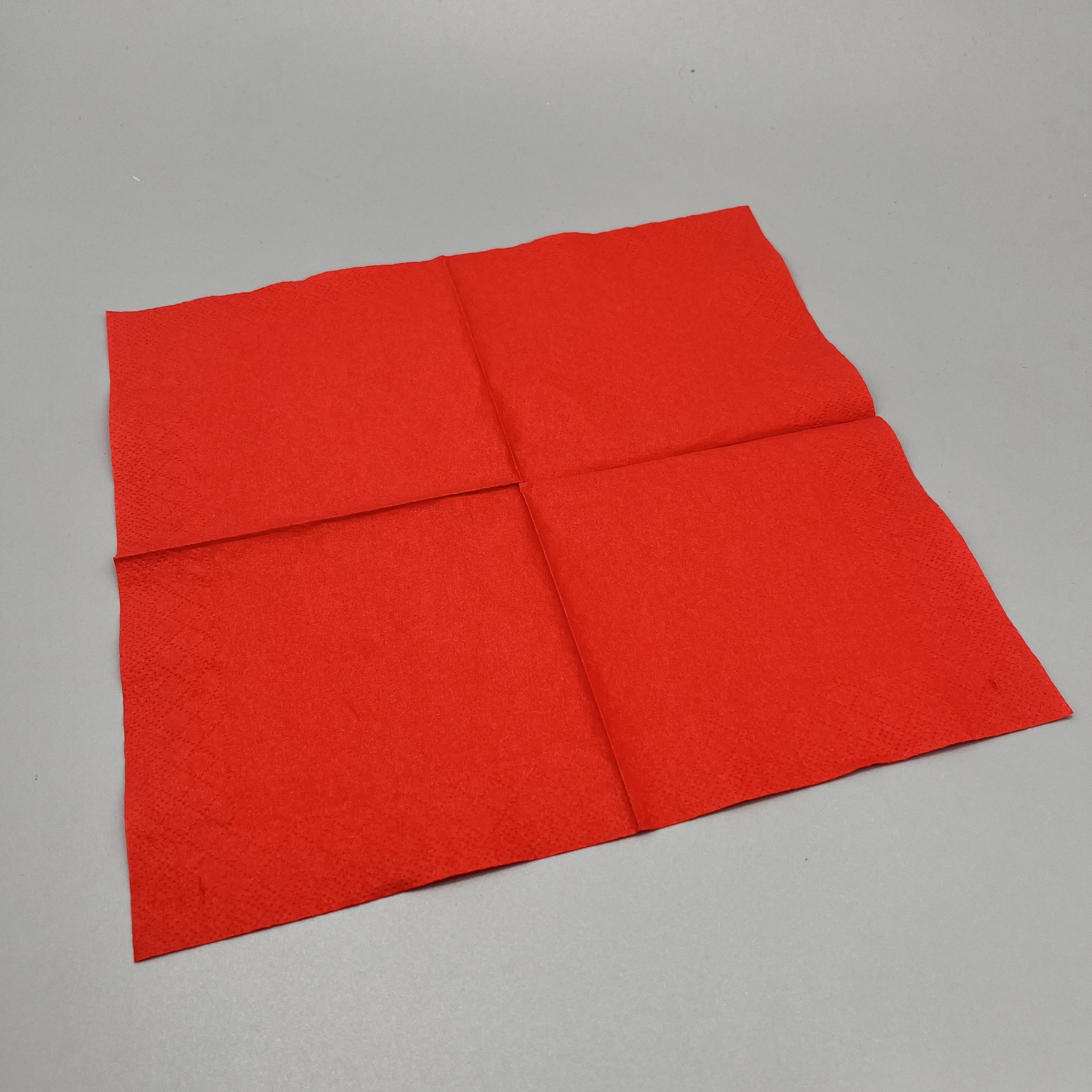 Wholesale Custom Design Colorful Paper Napkin Layer Style Packing Fold disposable cocktail napkins