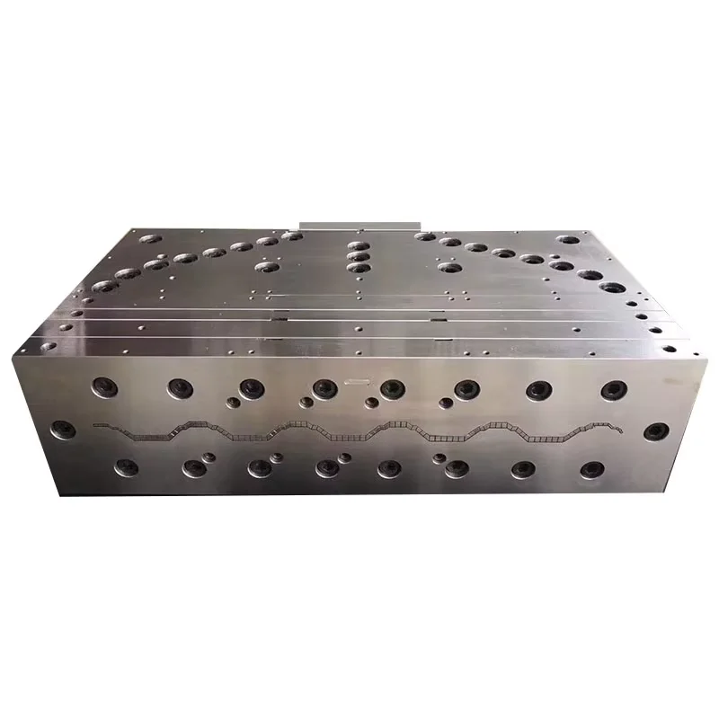 ДПК древесно-пластиковая композитная коэкструзионная пресс-форма