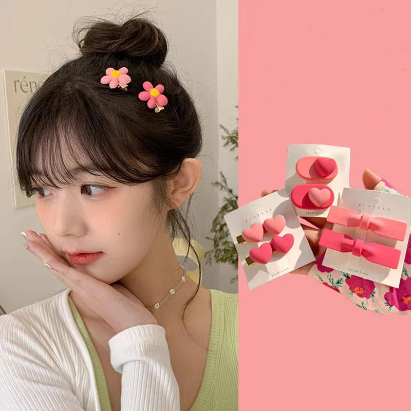2022 hair clips wholesale summer pink small love flower side bangs clip duckbill mini hair claw clips