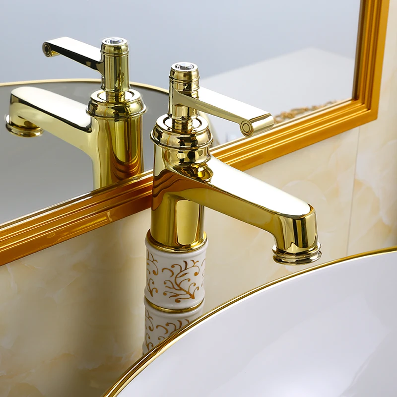 Luxury Golden Vanity Table Top Wash Basin Ceramic Art Oval Lavabo Electroplated Bathroom Vessel Sink
