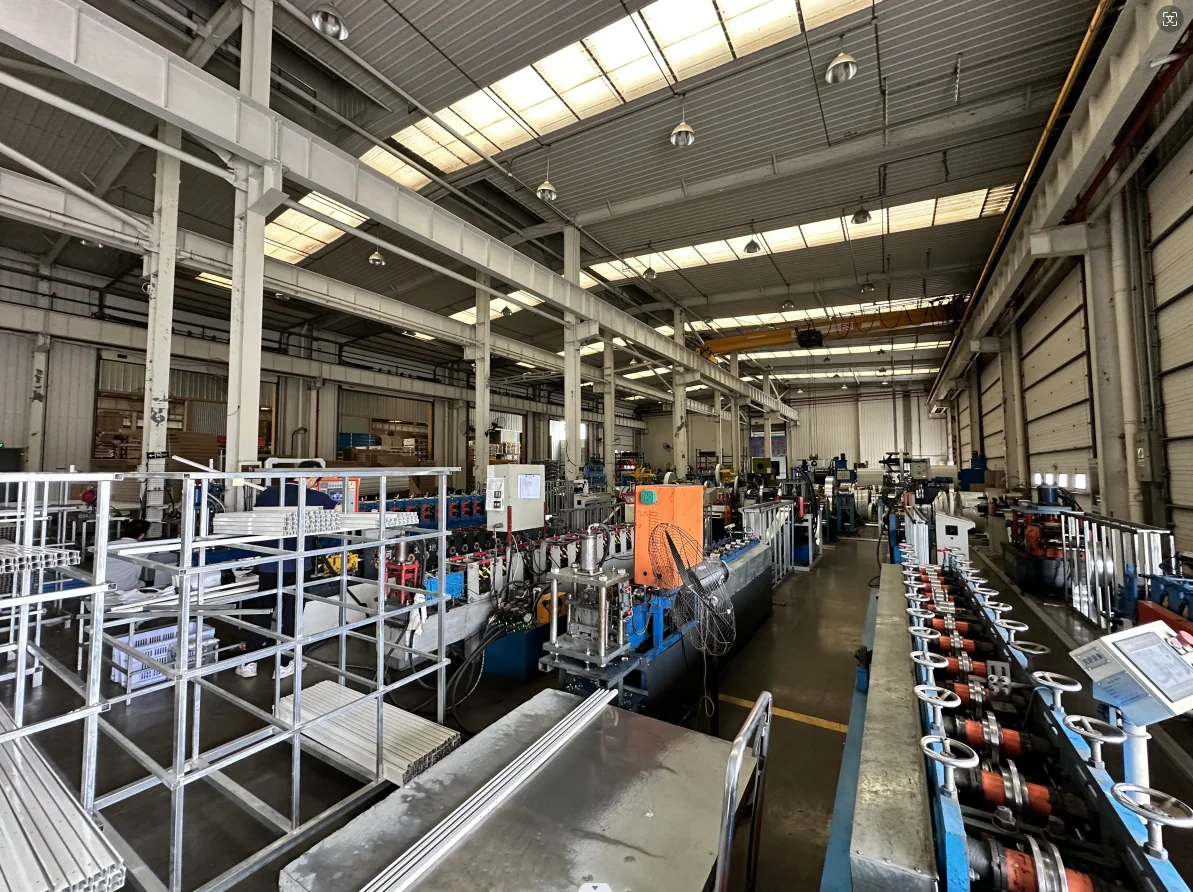 SGC2140-H320 Steel structure metal shipping container shed for outdoor use