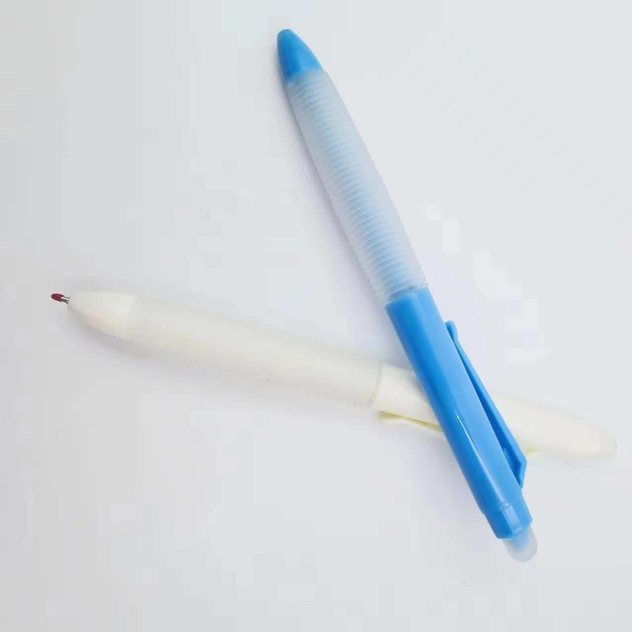 China Supplier Customized Solid Color Erasable Gel Ink Pen Comfortable Grip And Eraser Design For Work Study