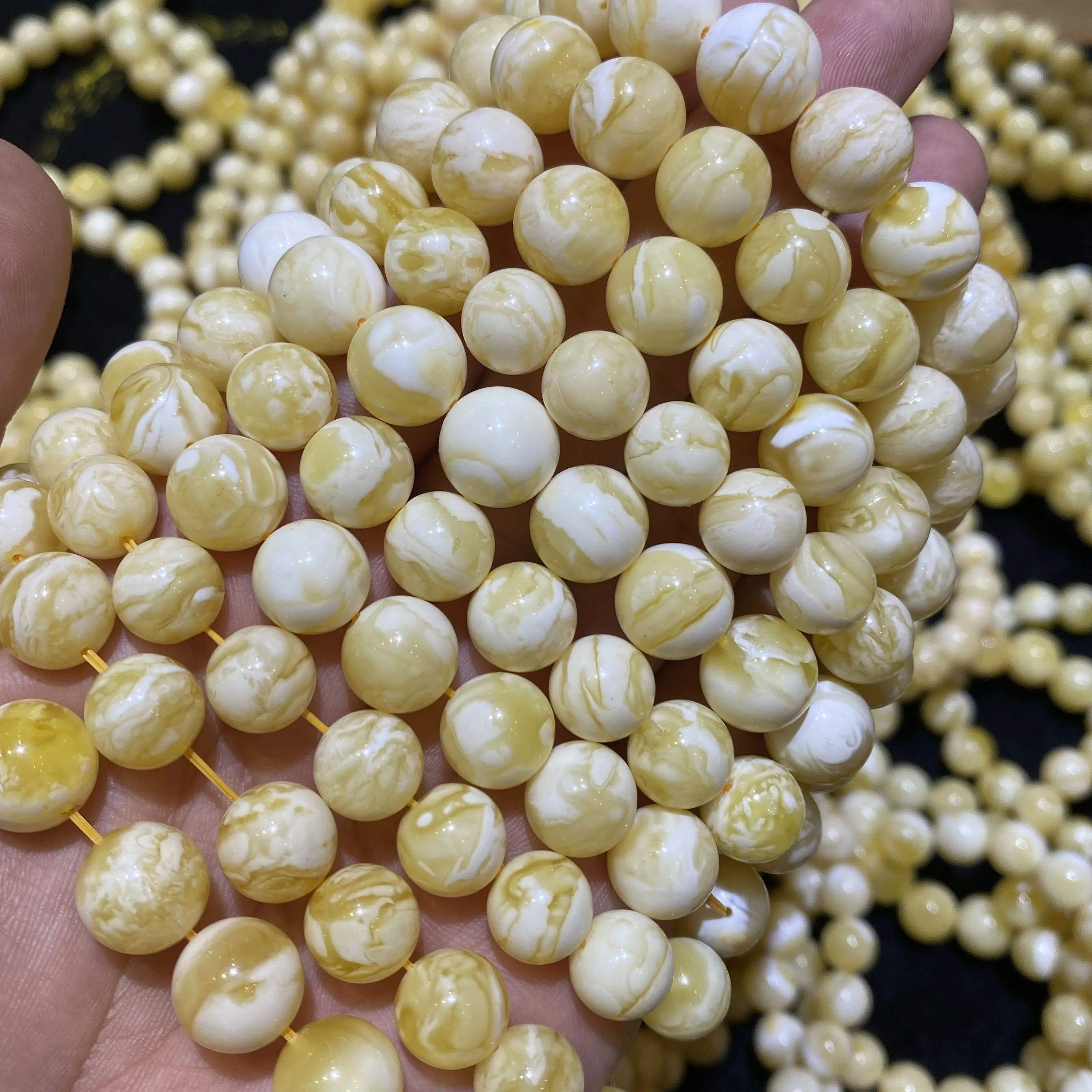 Russian natural Baltic Amber 10-12mm round bead amber White Amber Bead hand string Muslim prayer beads