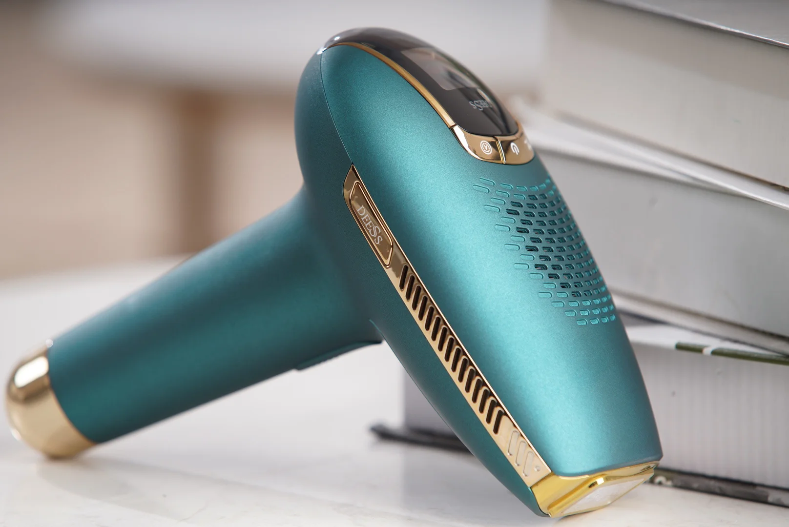 Handheld At-Home Painless Permanent Ice Cooling Cool Sapphire Dual Lights IPL machine Depilator Light Laser Hair Removal Device