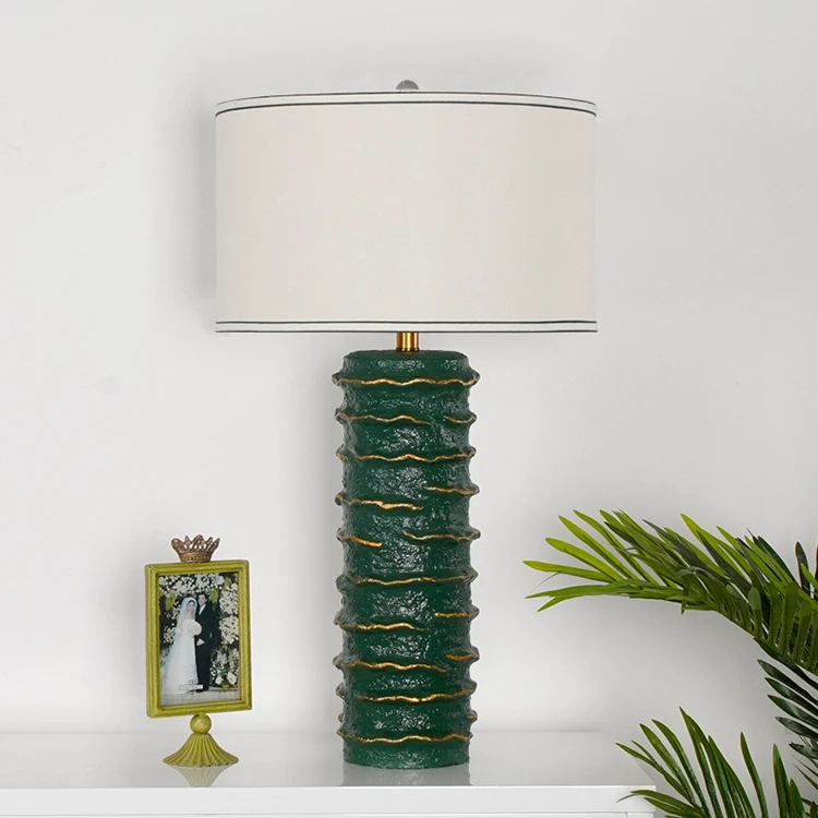 wholesale farmhouse antique resin flower decorative hotel vintage bed side table lamps