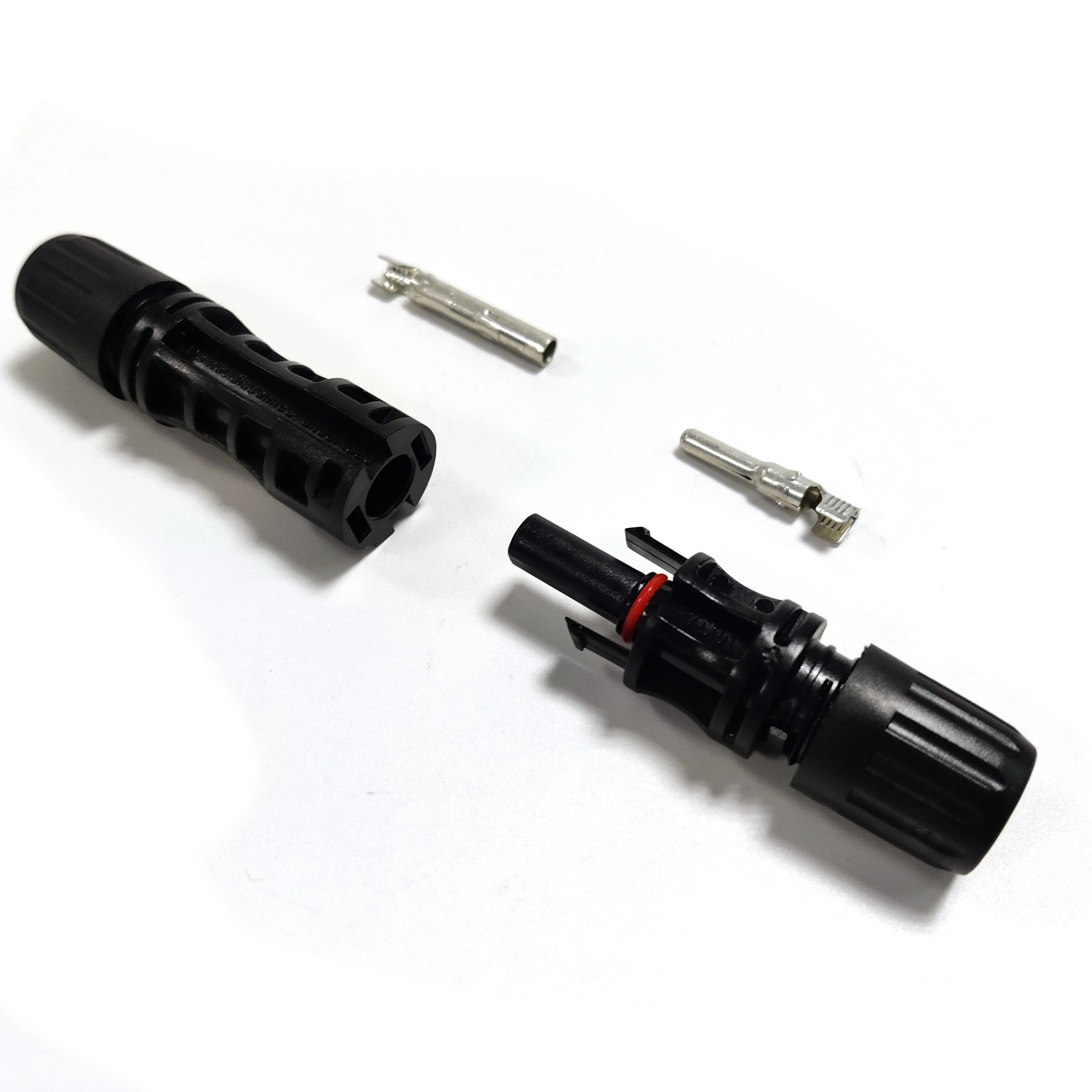 PV Connector Male and Female Waterproof 10mm2 DC 1500v 65A 2 Pin Solar Panel Connector for Solar System