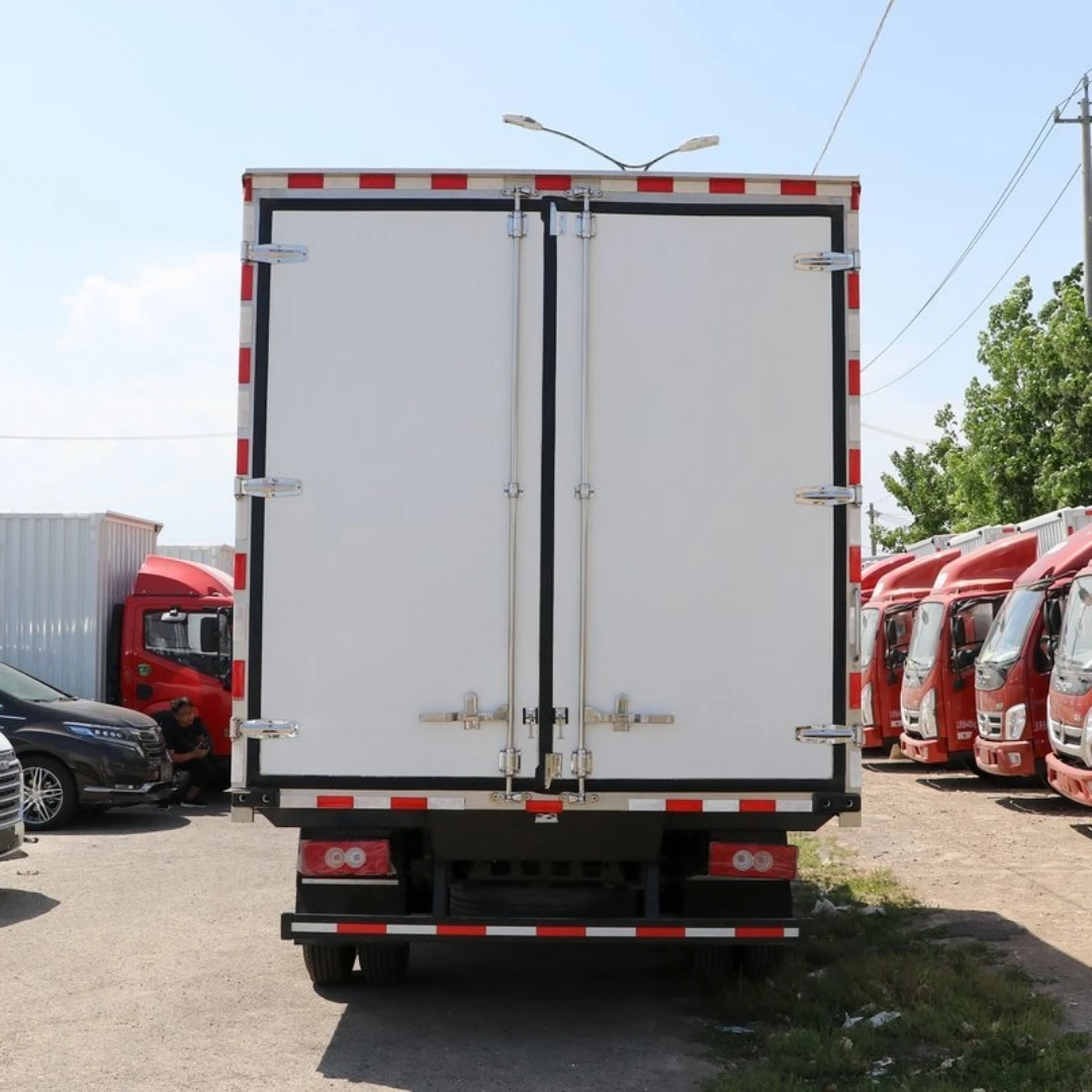 LHD Foton Aumark E -28 Degree Deep Frozen Food Refrigerated Truck