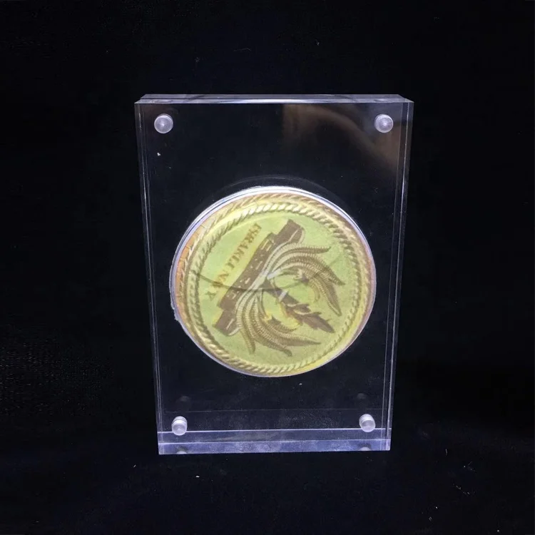Factory supply high quality acrylic coin display rack stand customized design coin holder magnet display