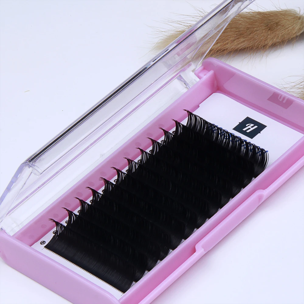 fluffy vivid lashes.jpg