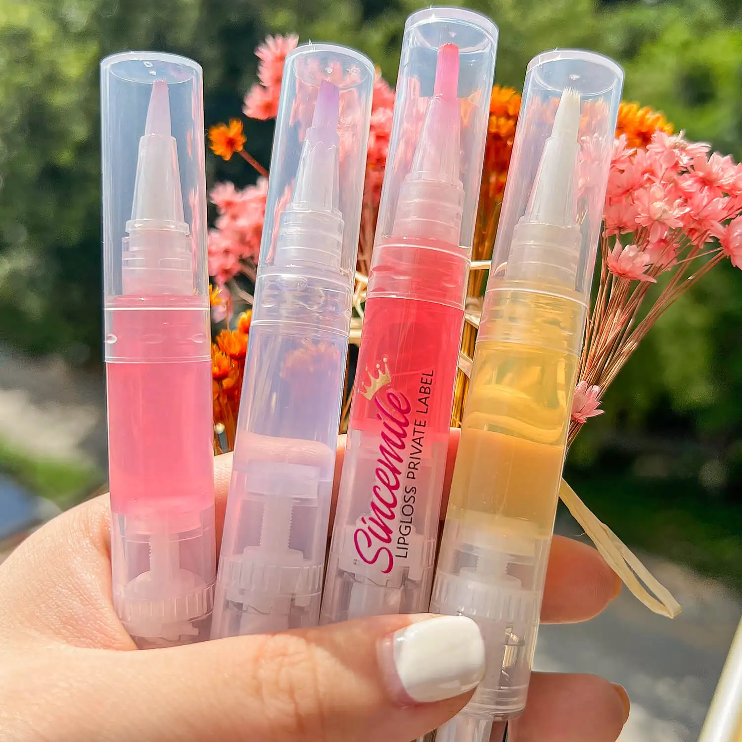 Vegan Strawberry Flavor Lip Oil Private Label Custom Logo Lip Oil Long-lasting Moisturizing