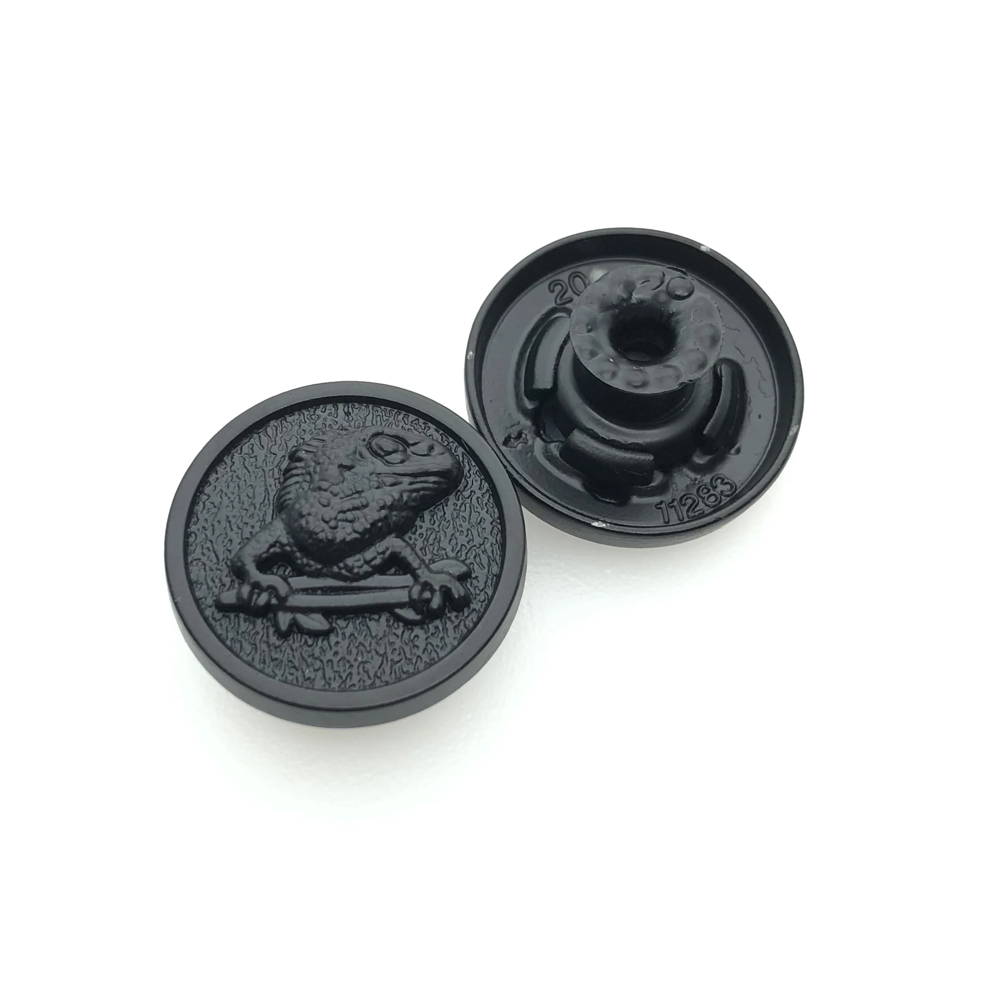 New Design Fashion Custom 3d Toad Animal Embossed Denim Metal Button for Jeans