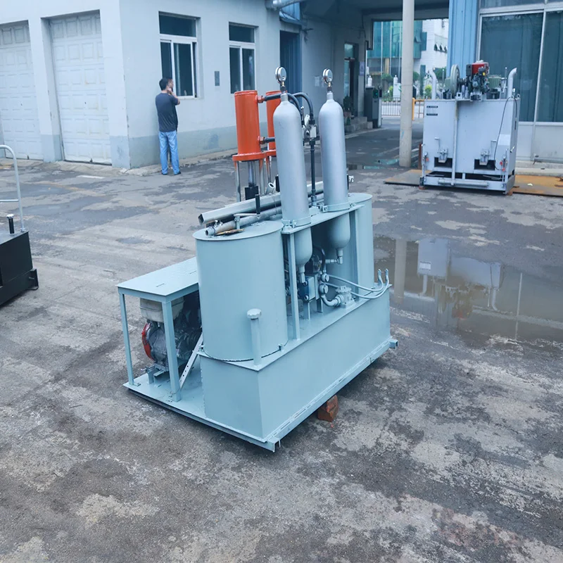 
New Technology /XIANDAI/ Brand Highway Curve Vehicle Mounted Cold Spraying Road Marking Machine 